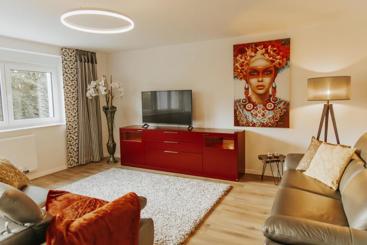 BlumenRaum - Ferienwohnung In Karlsruhe Dış mekan fotoğraf